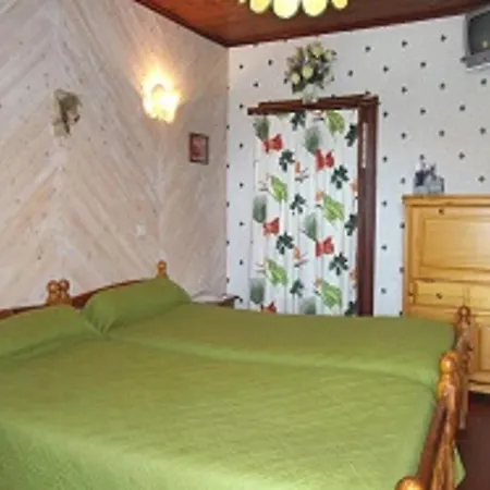 Bed & Breakfast Domaine Des Parisses - Chambres D'hotes